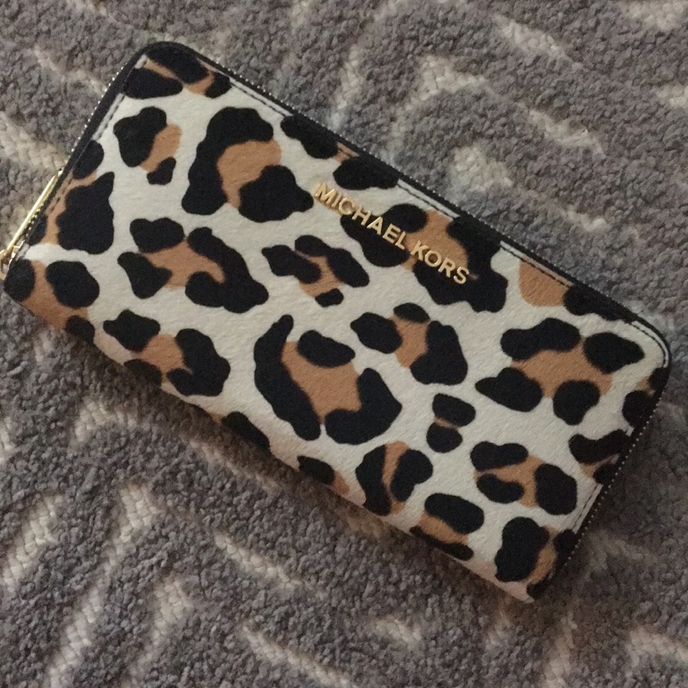 Michael Kors Leopard Wallet